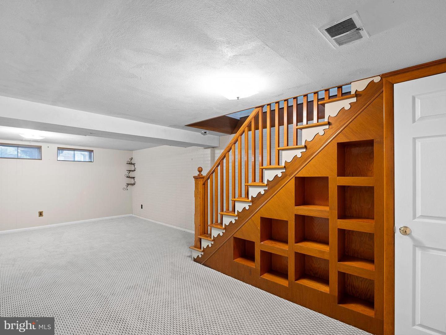 616 Cranhill Dr