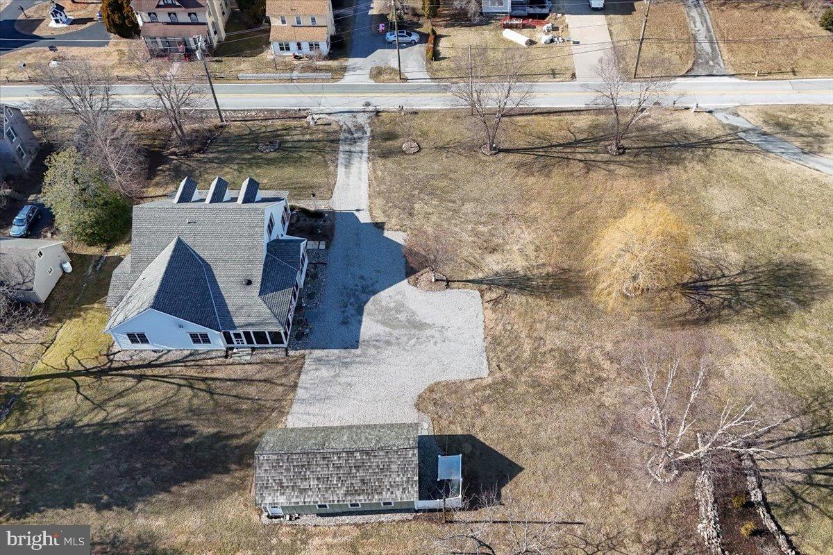 1157 Valley Rd