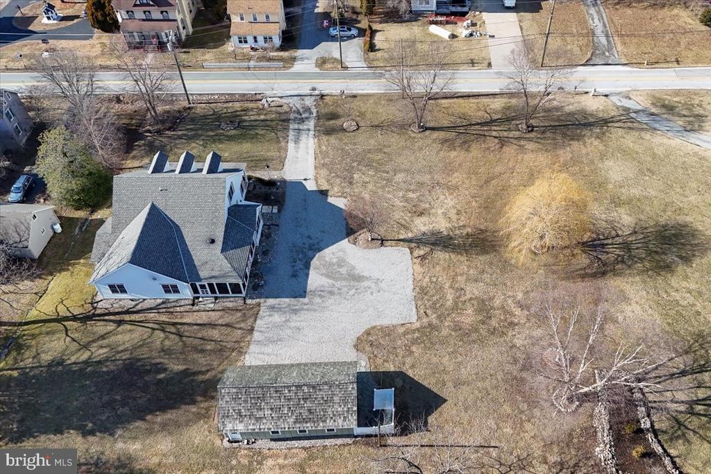 1157 Valley Rd