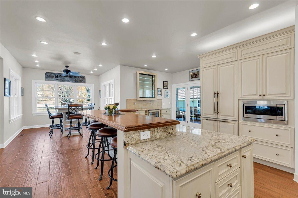 1157 Valley Rd