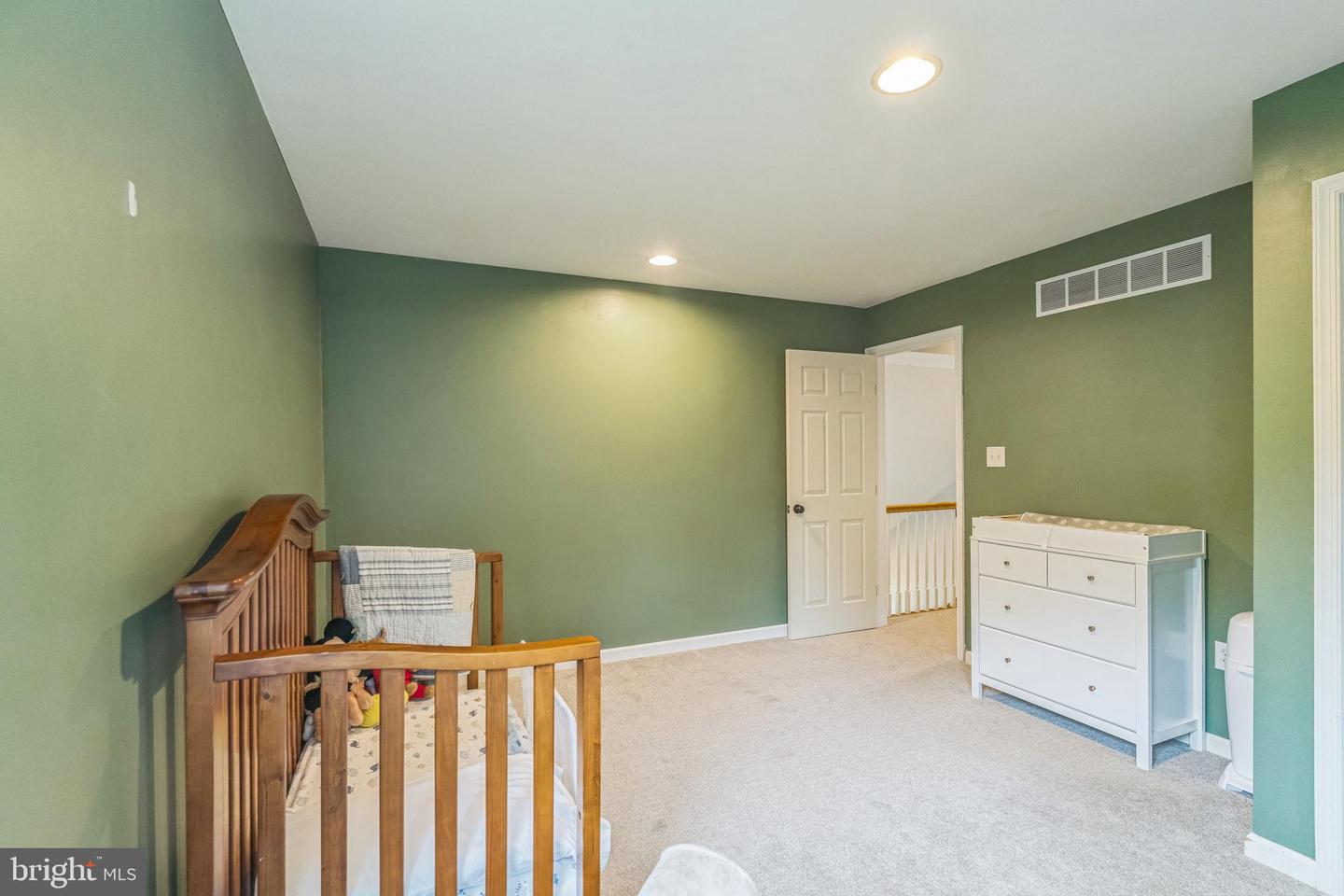 134 Whitaker Ave