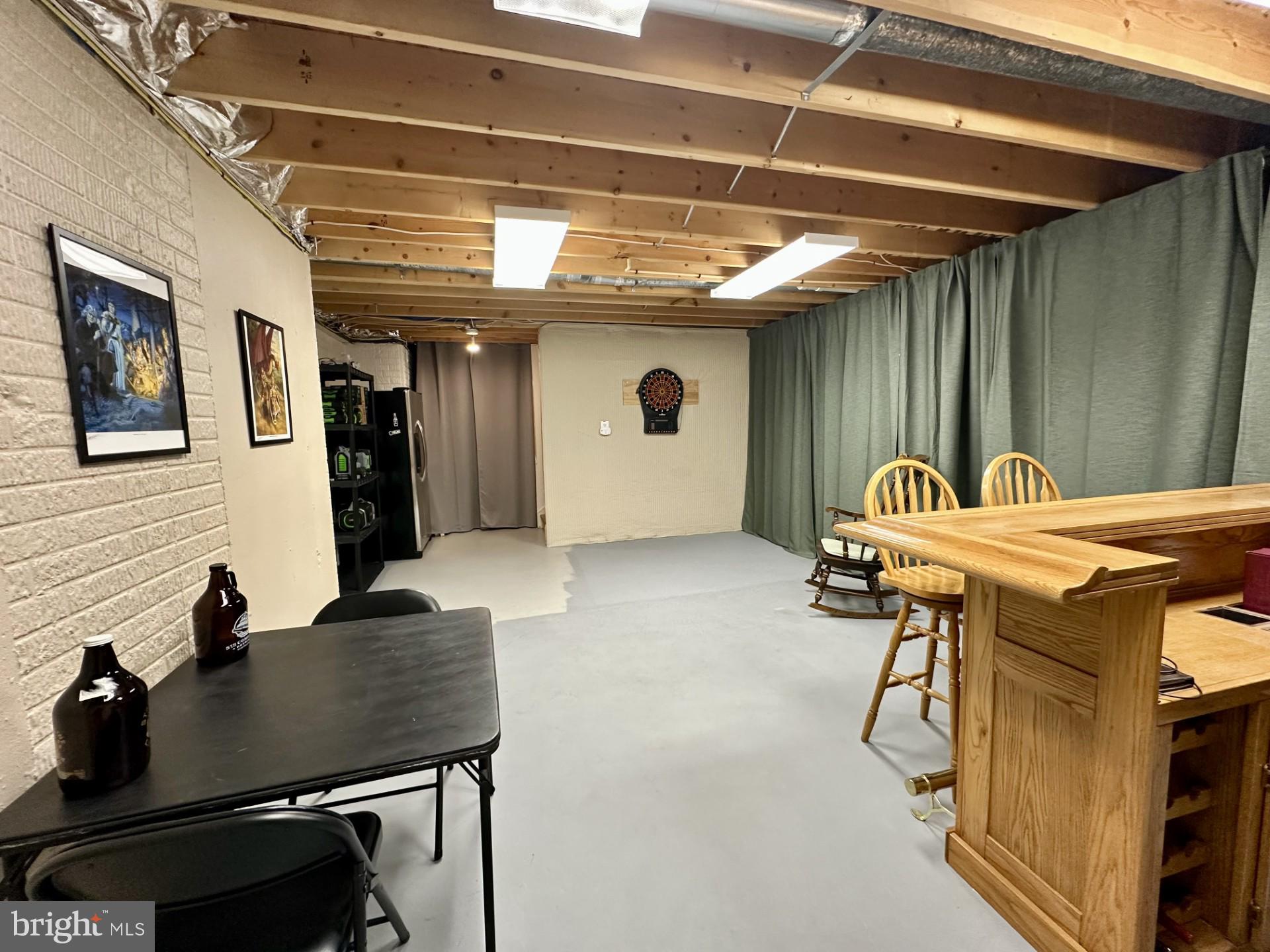 170 WHITAKER AVENUE