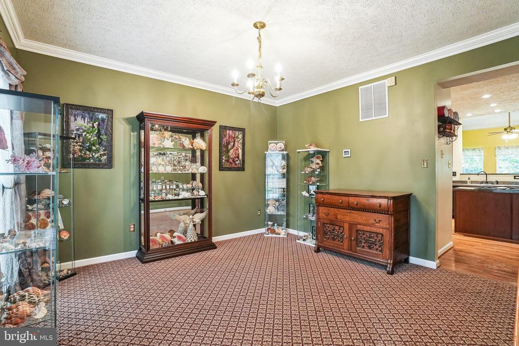 170 WHITAKER AVENUE
