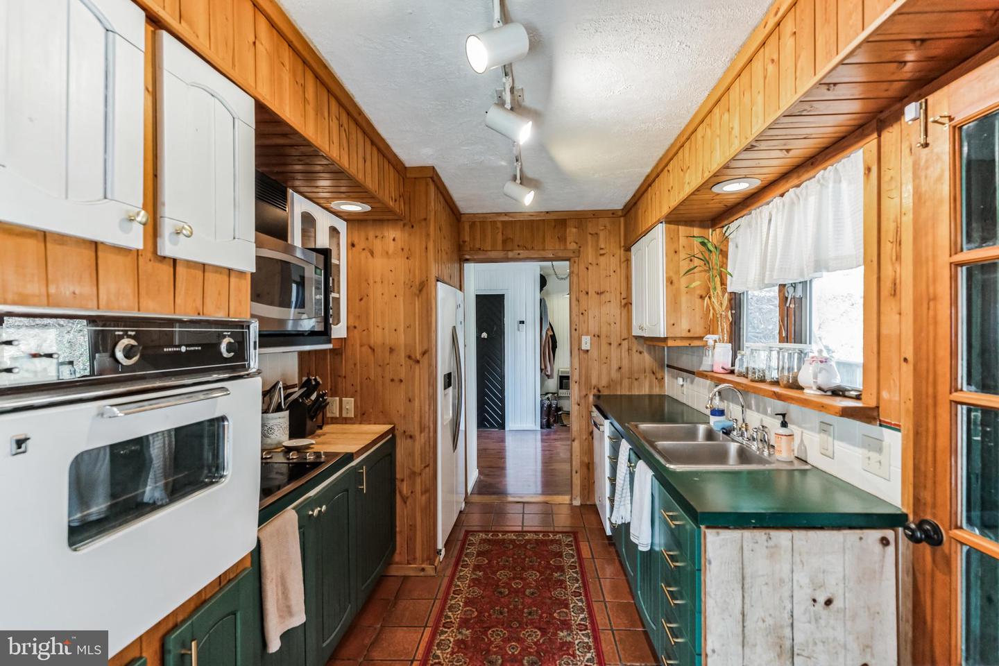 401 Hill Church Rd