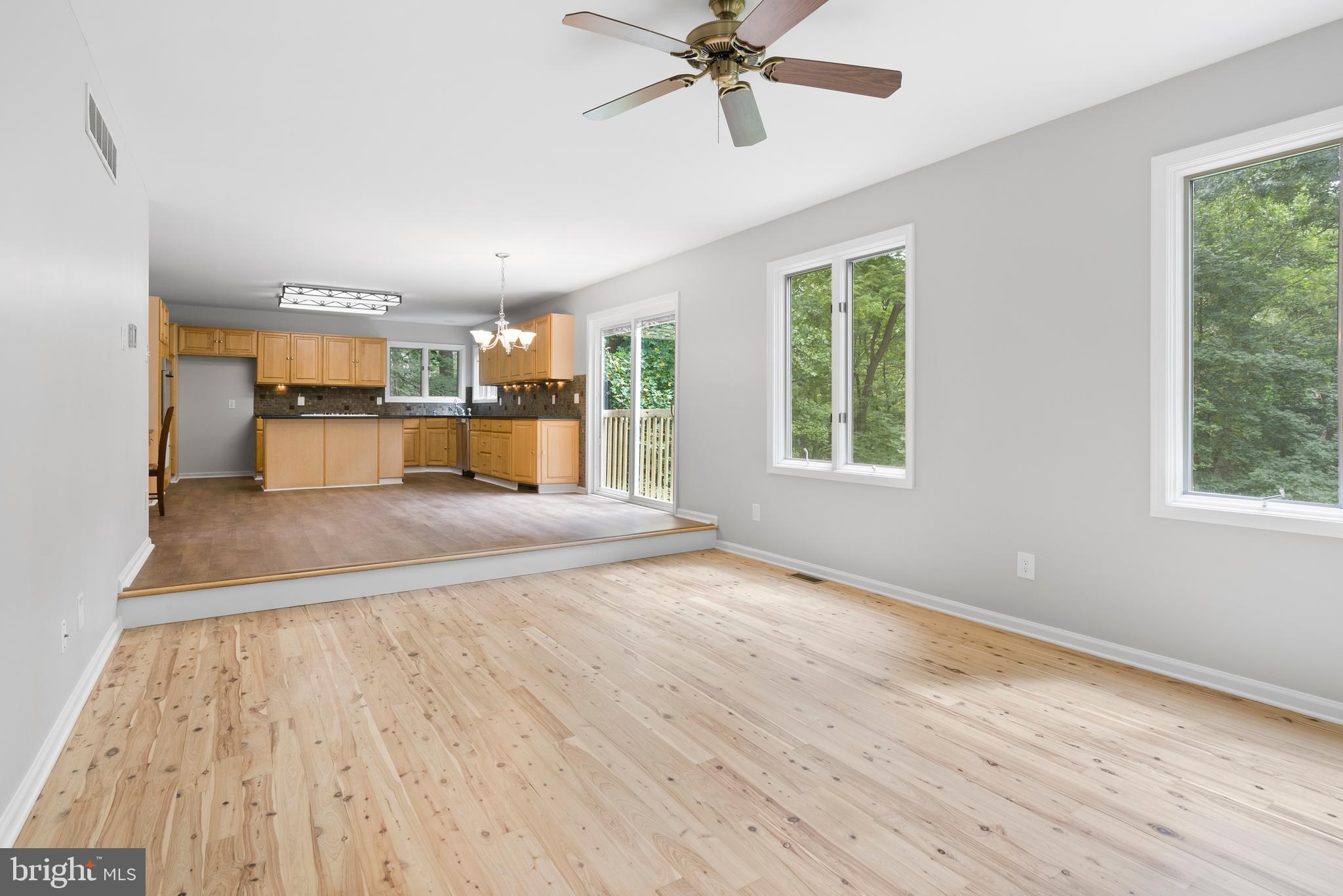 14 Grist Mill Ln