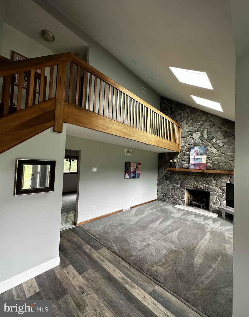 1441 Williamsburg Dr