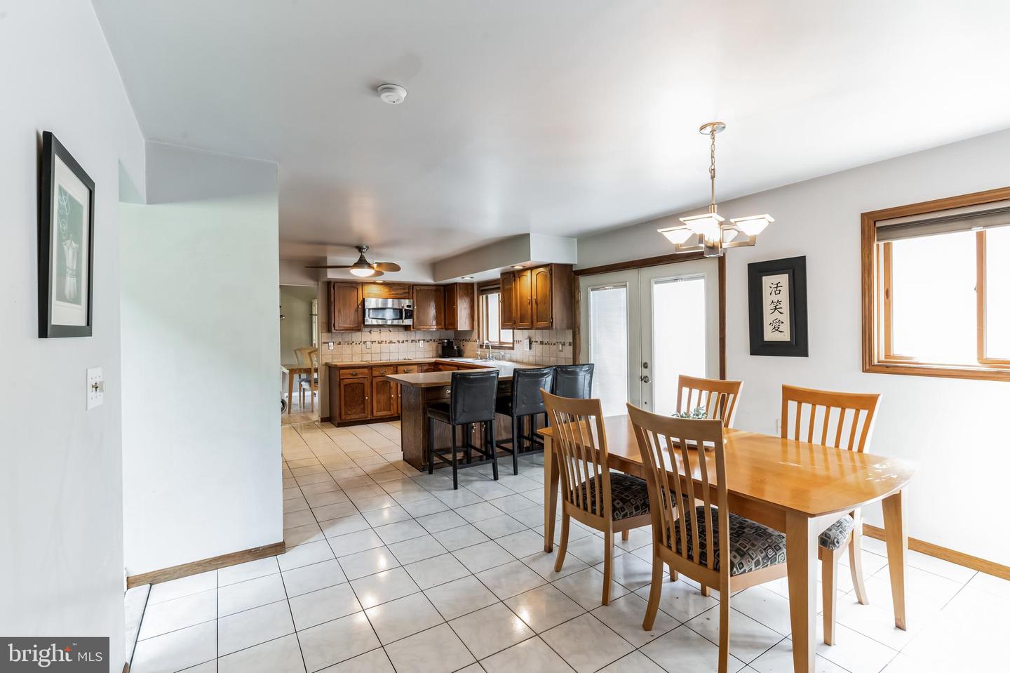 1441 Williamsburg Dr