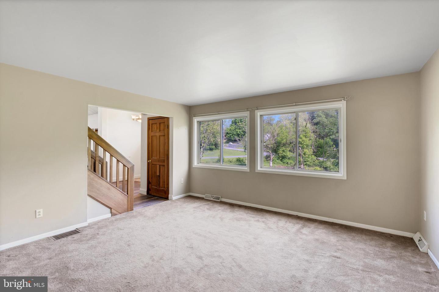 1441 Williamsburg Dr