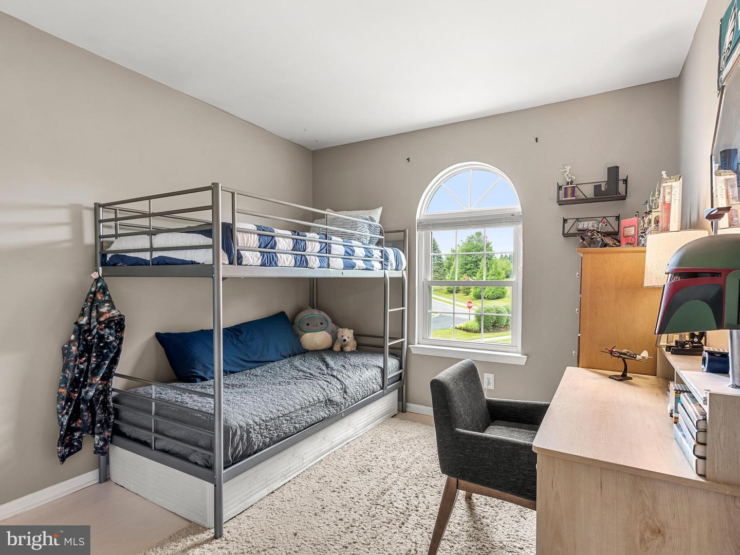 187 Cambridge Cir #90