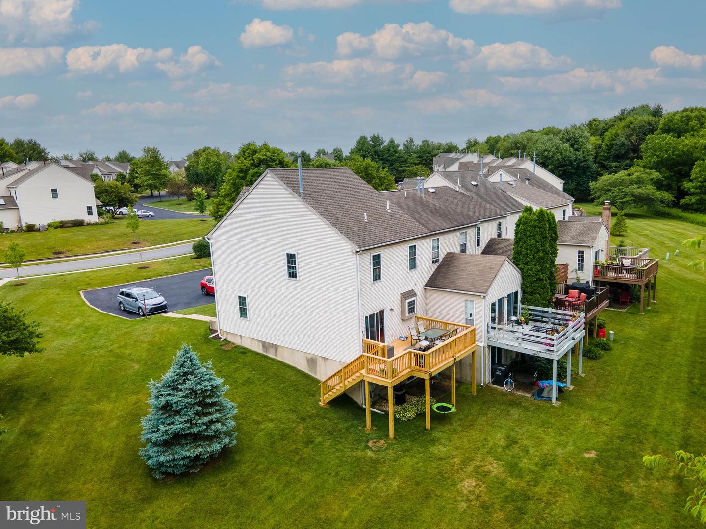 187 Cambridge Cir #90