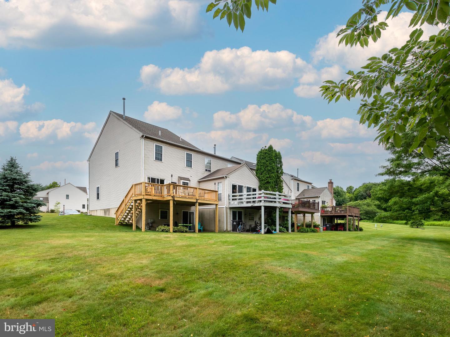 187 Cambridge Cir #90