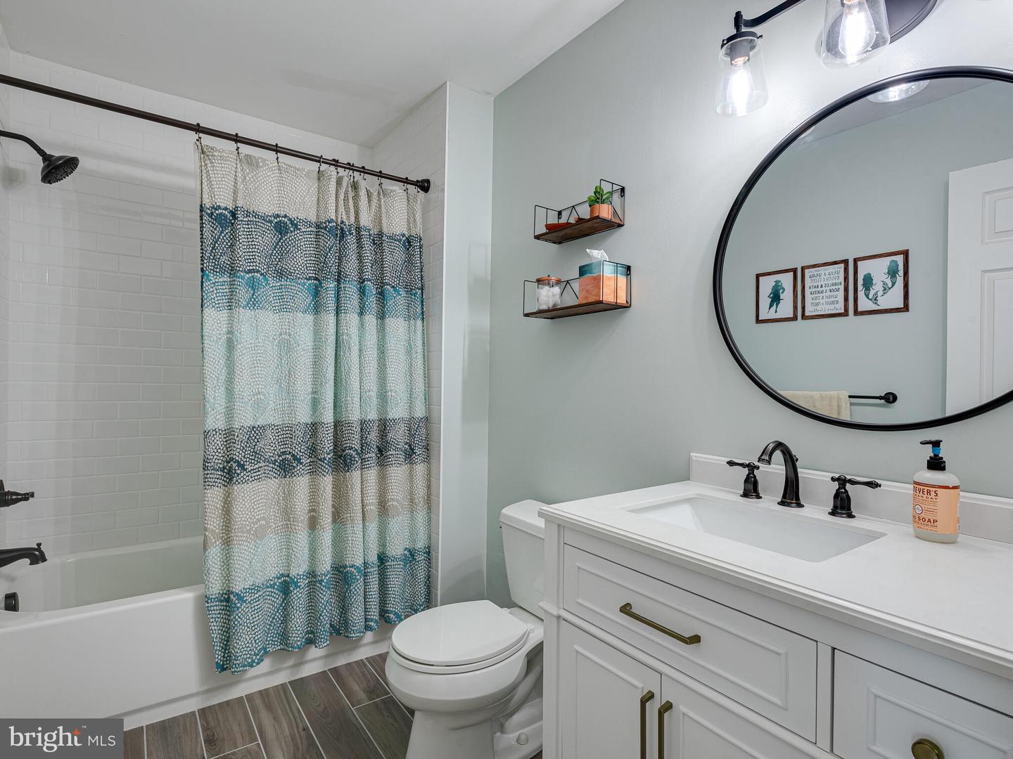 187 Cambridge Cir #90