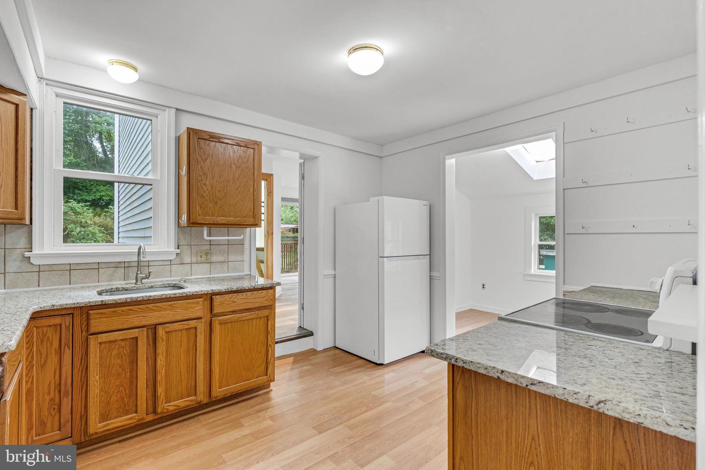 1123 Manor Rd