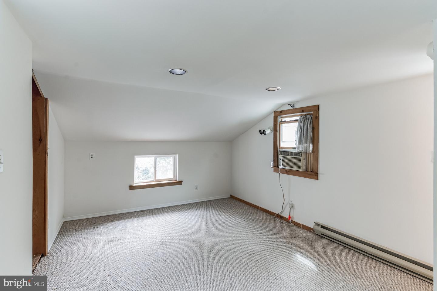 1123 Manor Rd