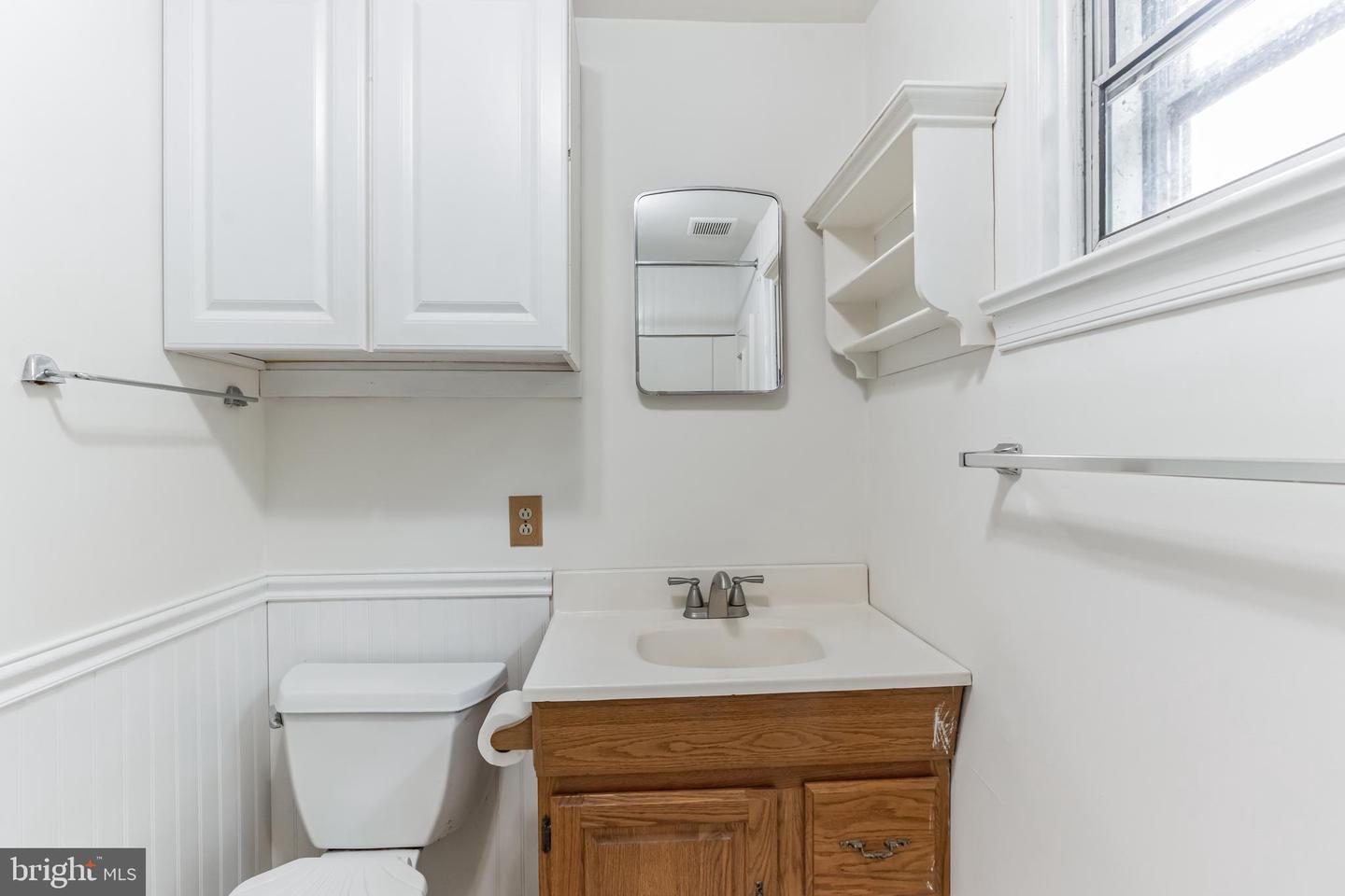 1123 Manor Rd