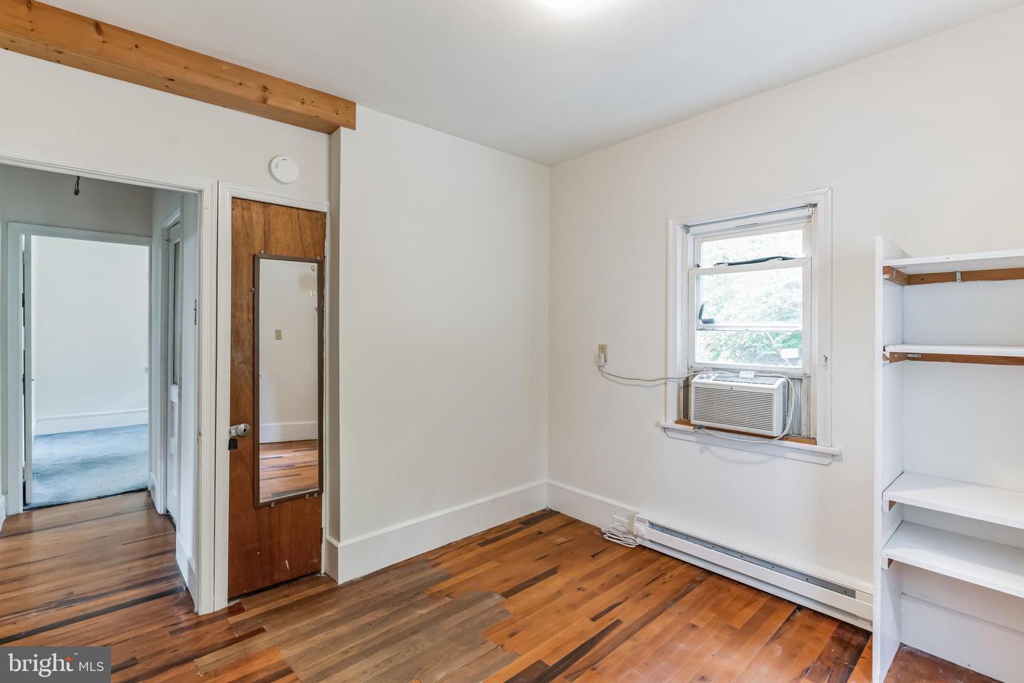 1123 Manor Rd