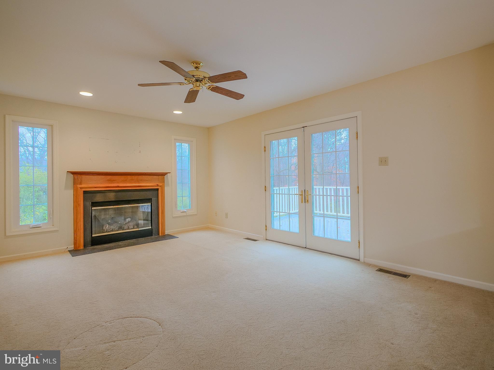 1088 Spencer Rd