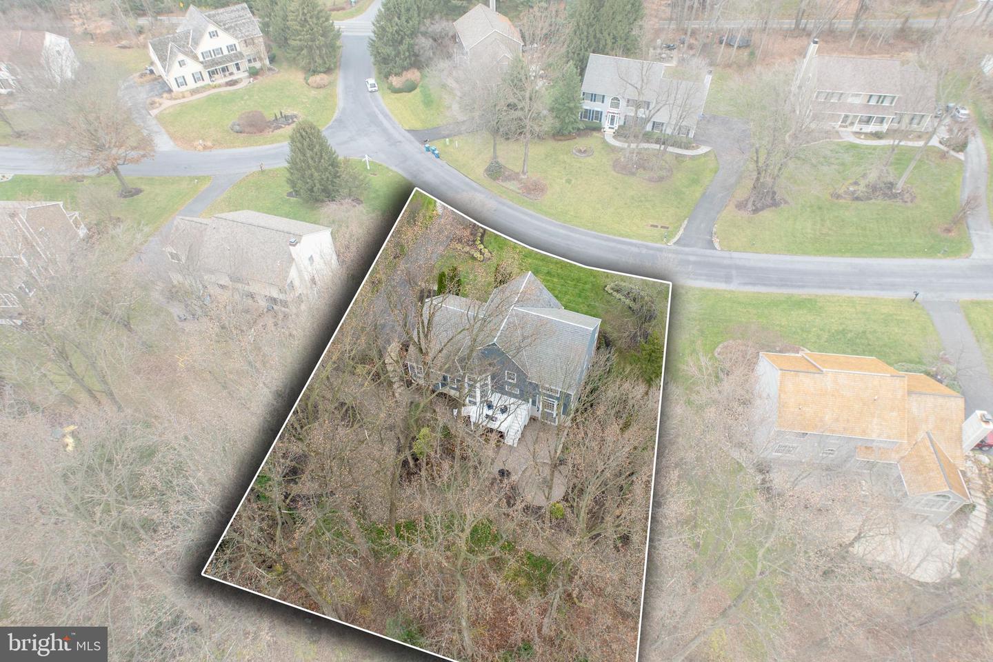 2004 Rosemont Dr