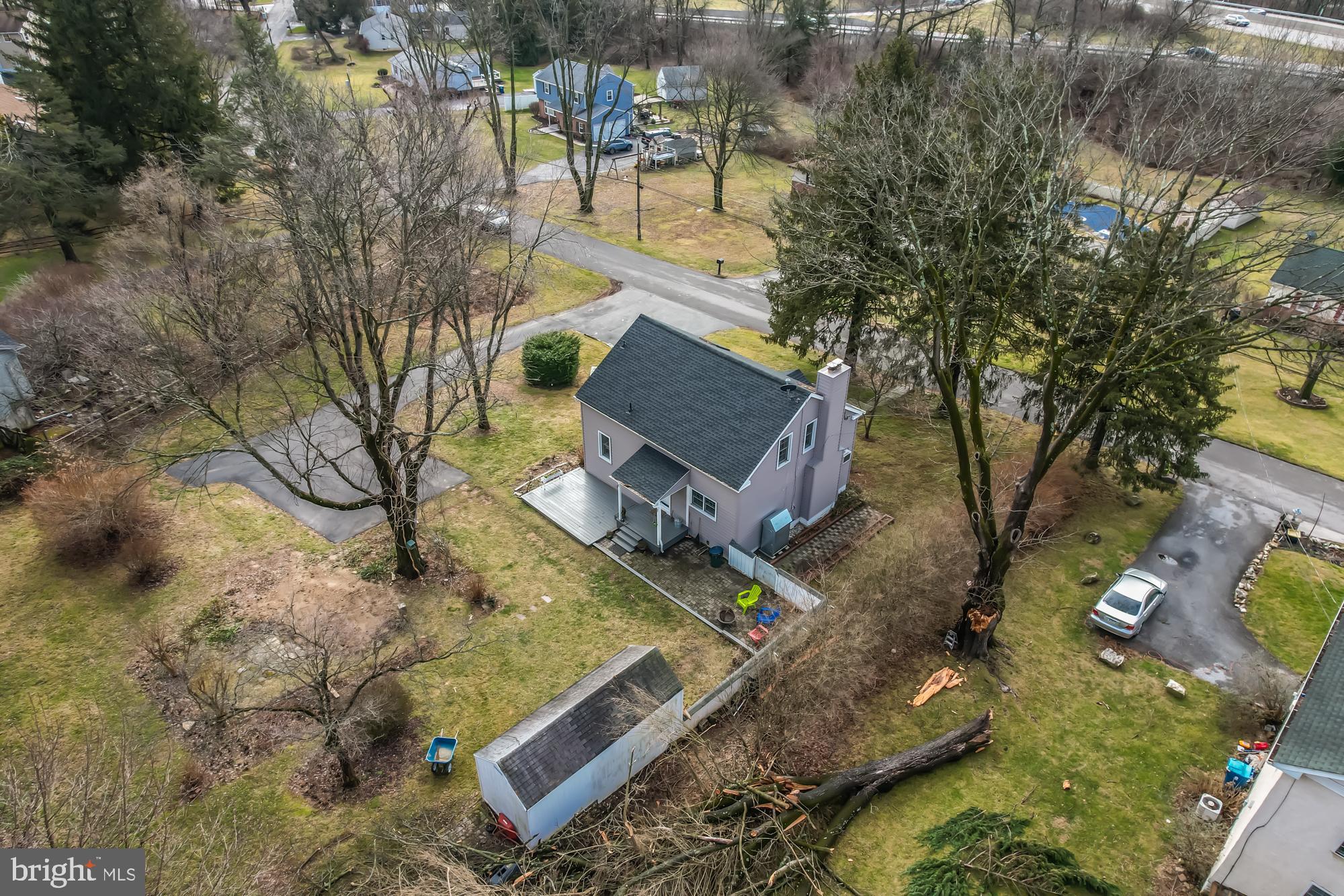 129 Chatwood Ave