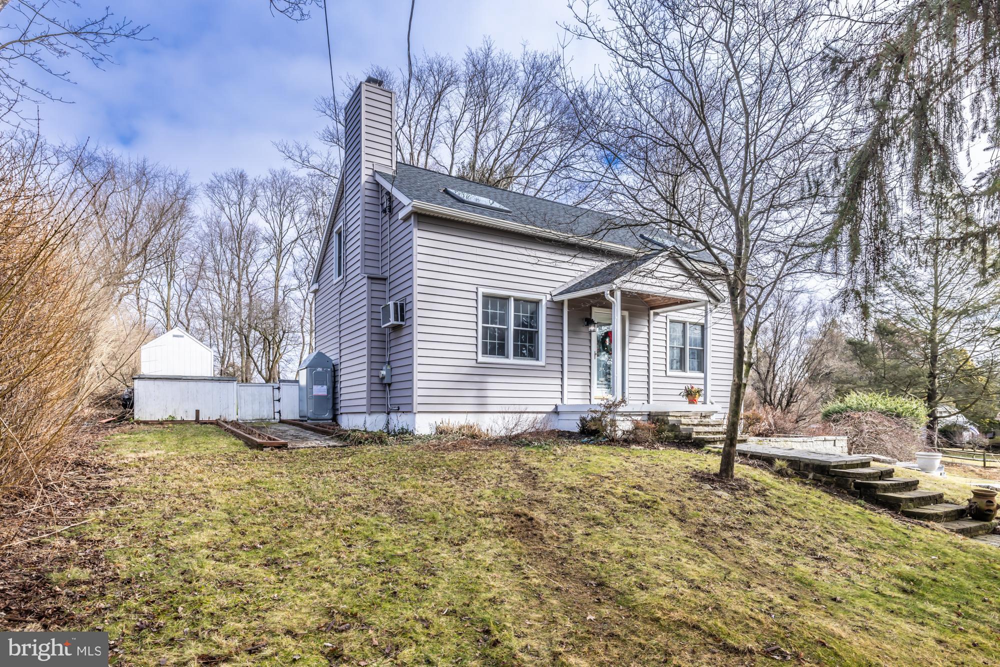 129 Chatwood Ave