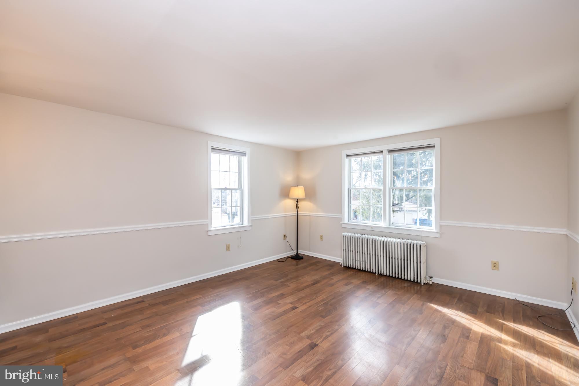 129 Chatwood Ave