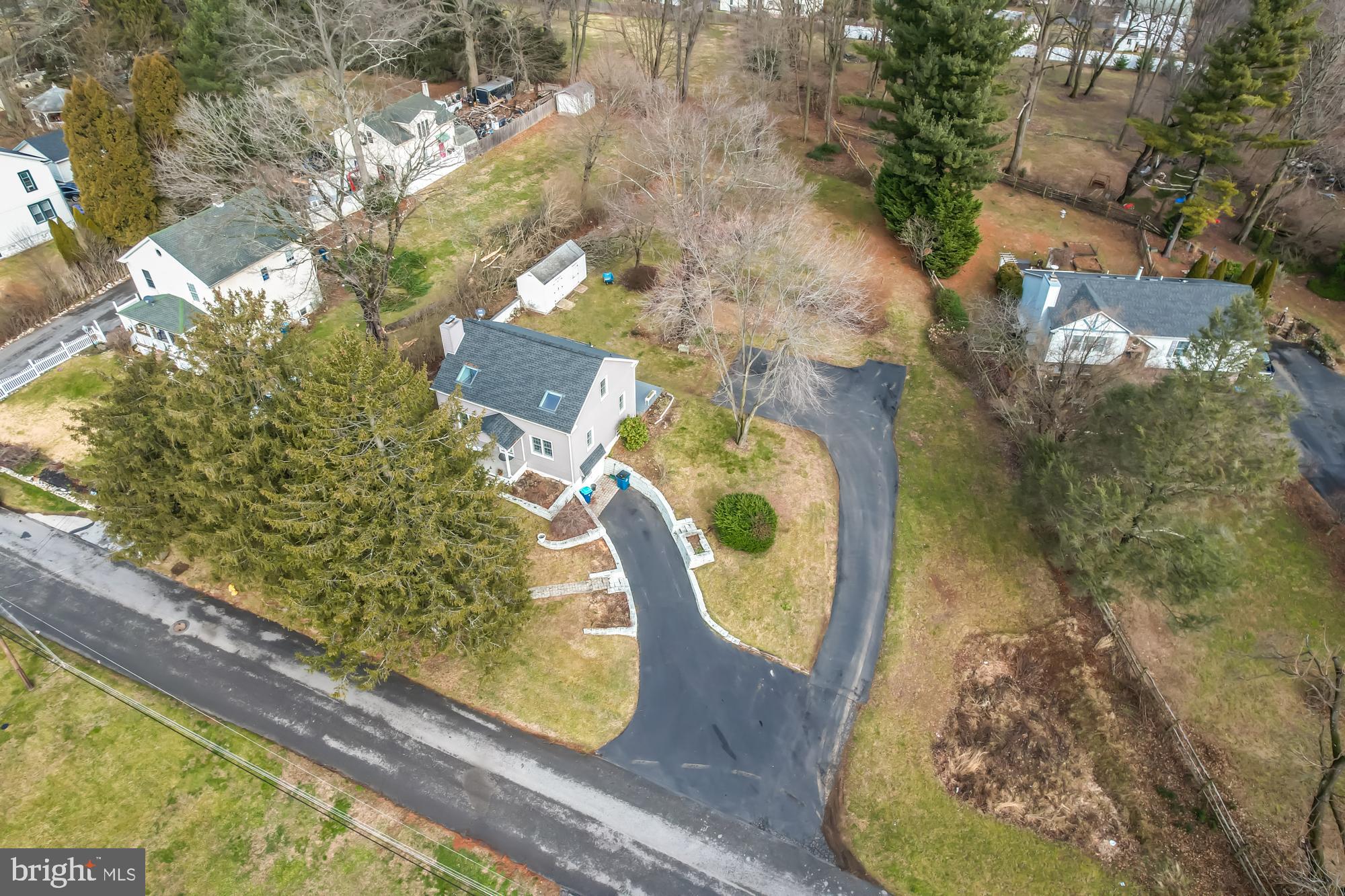 129 Chatwood Ave