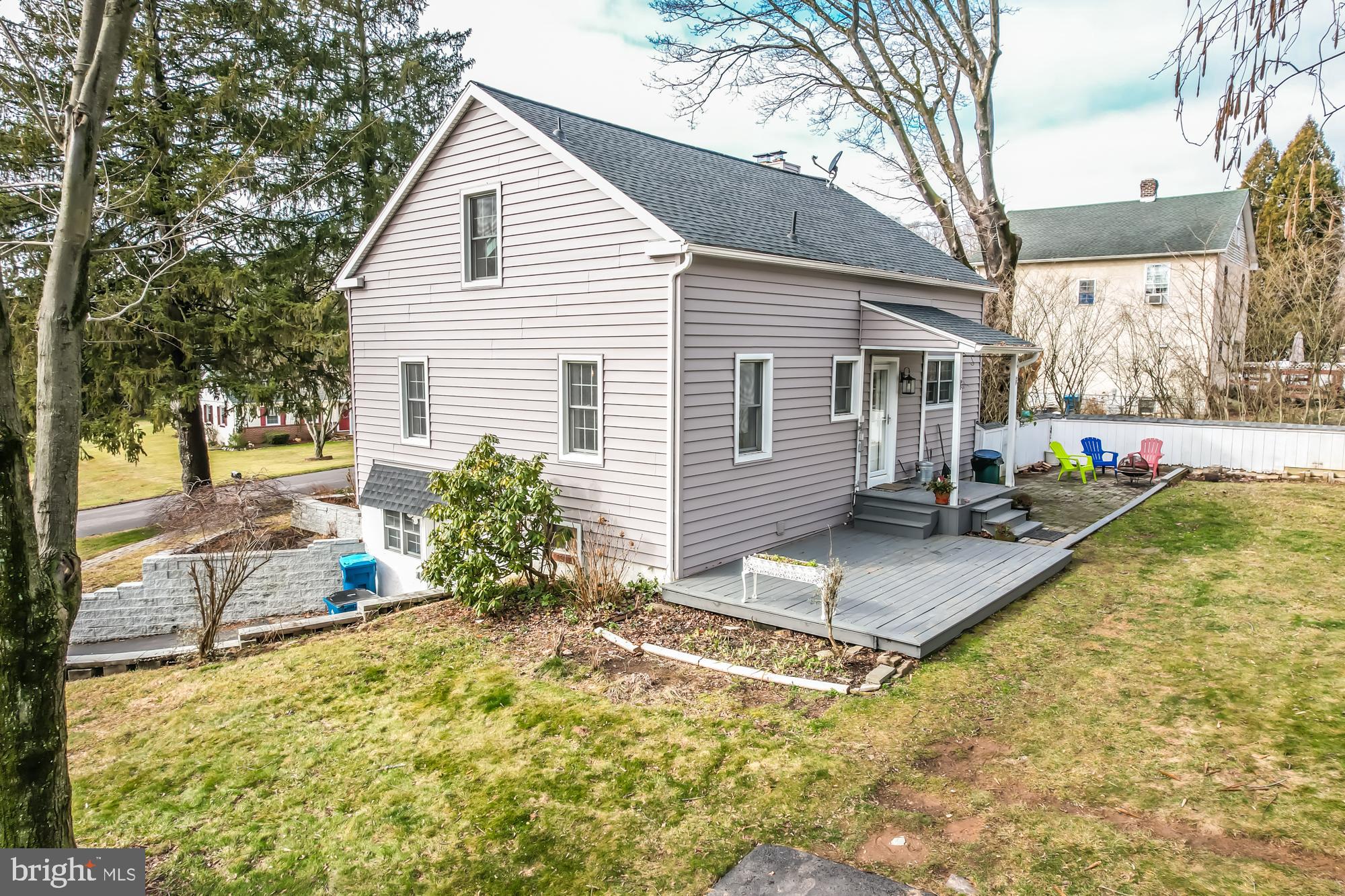129 Chatwood Ave