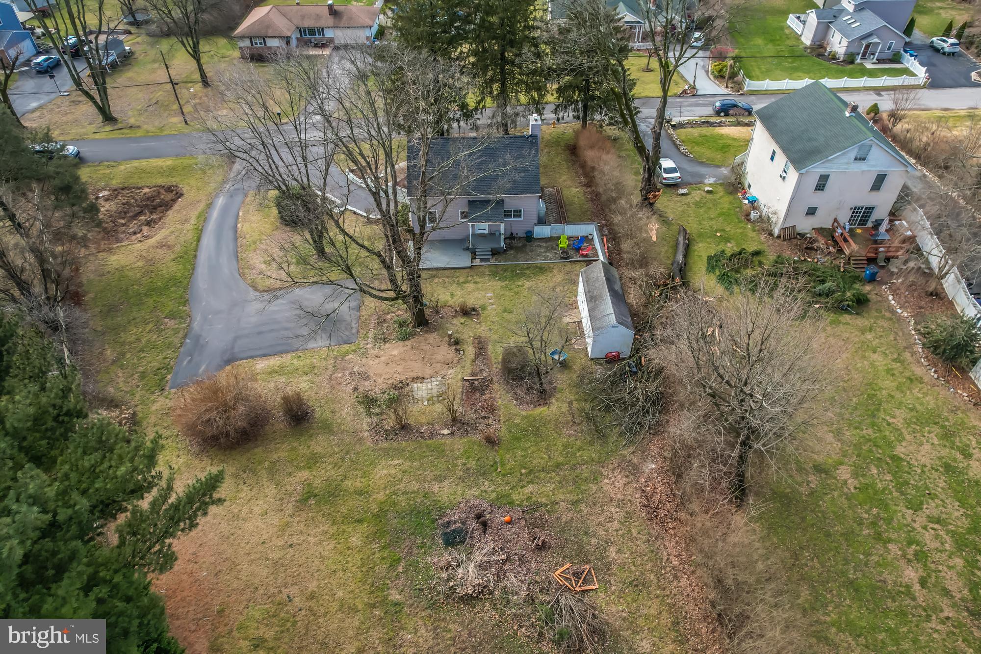 129 Chatwood Ave