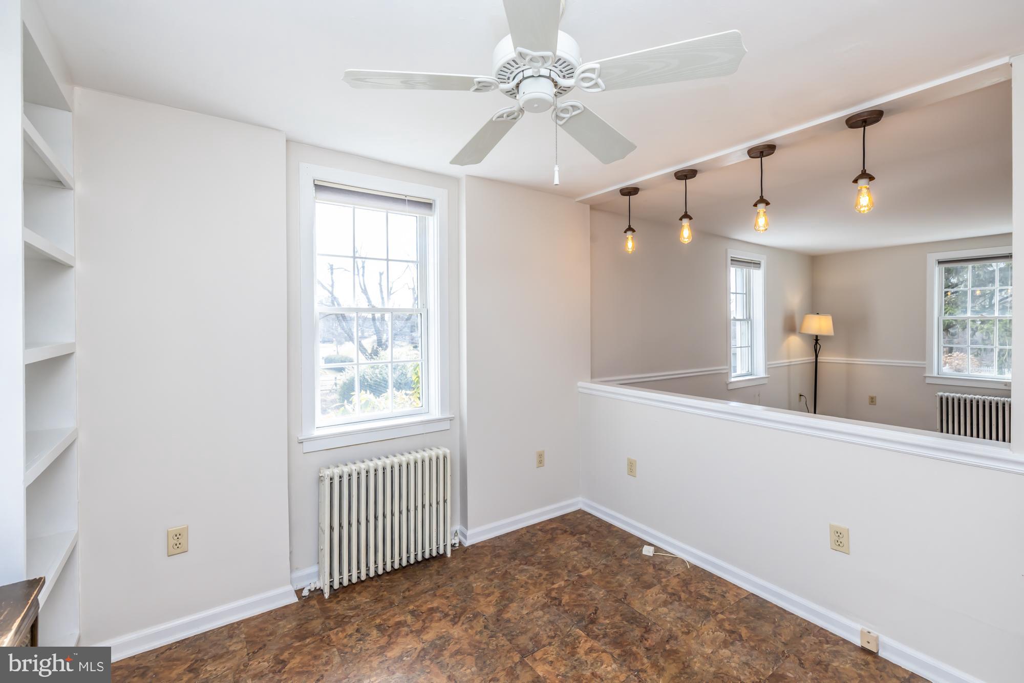 129 Chatwood Ave
