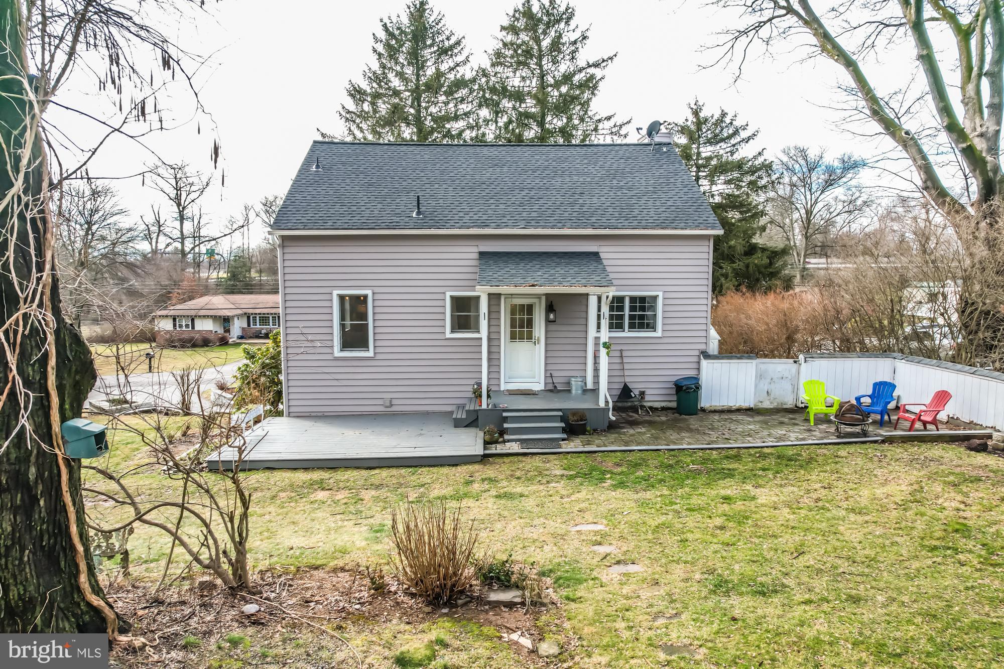 129 Chatwood Ave