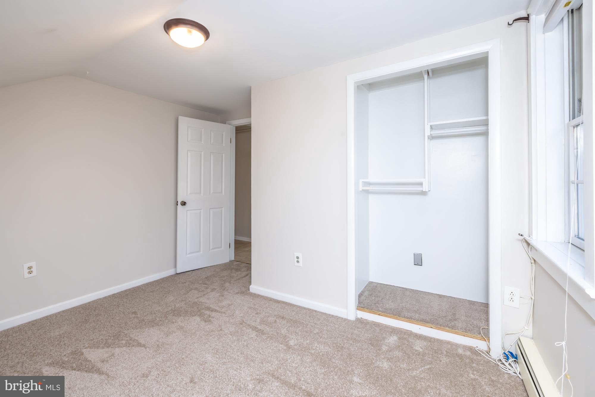 129 Chatwood Ave