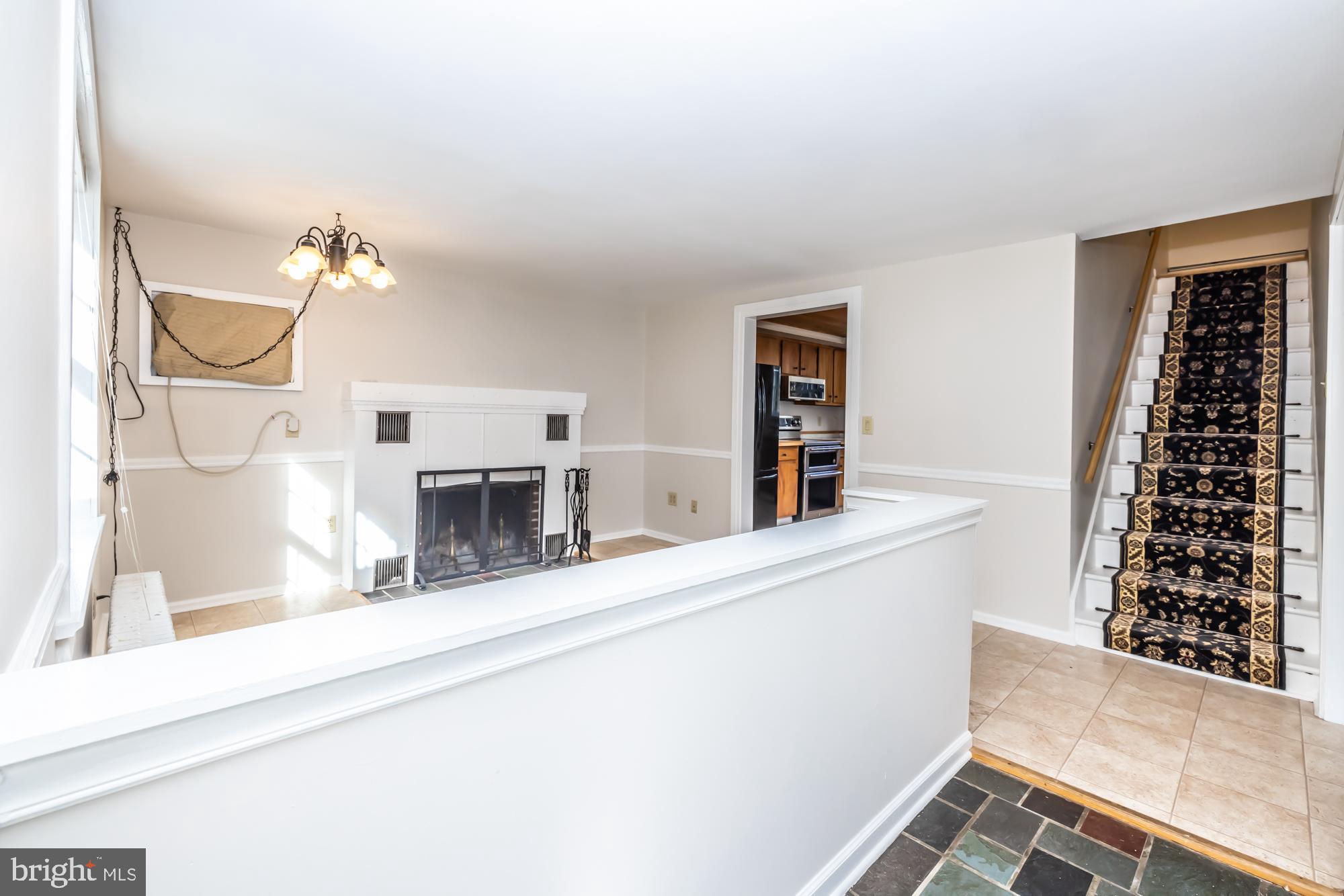 129 Chatwood Ave
