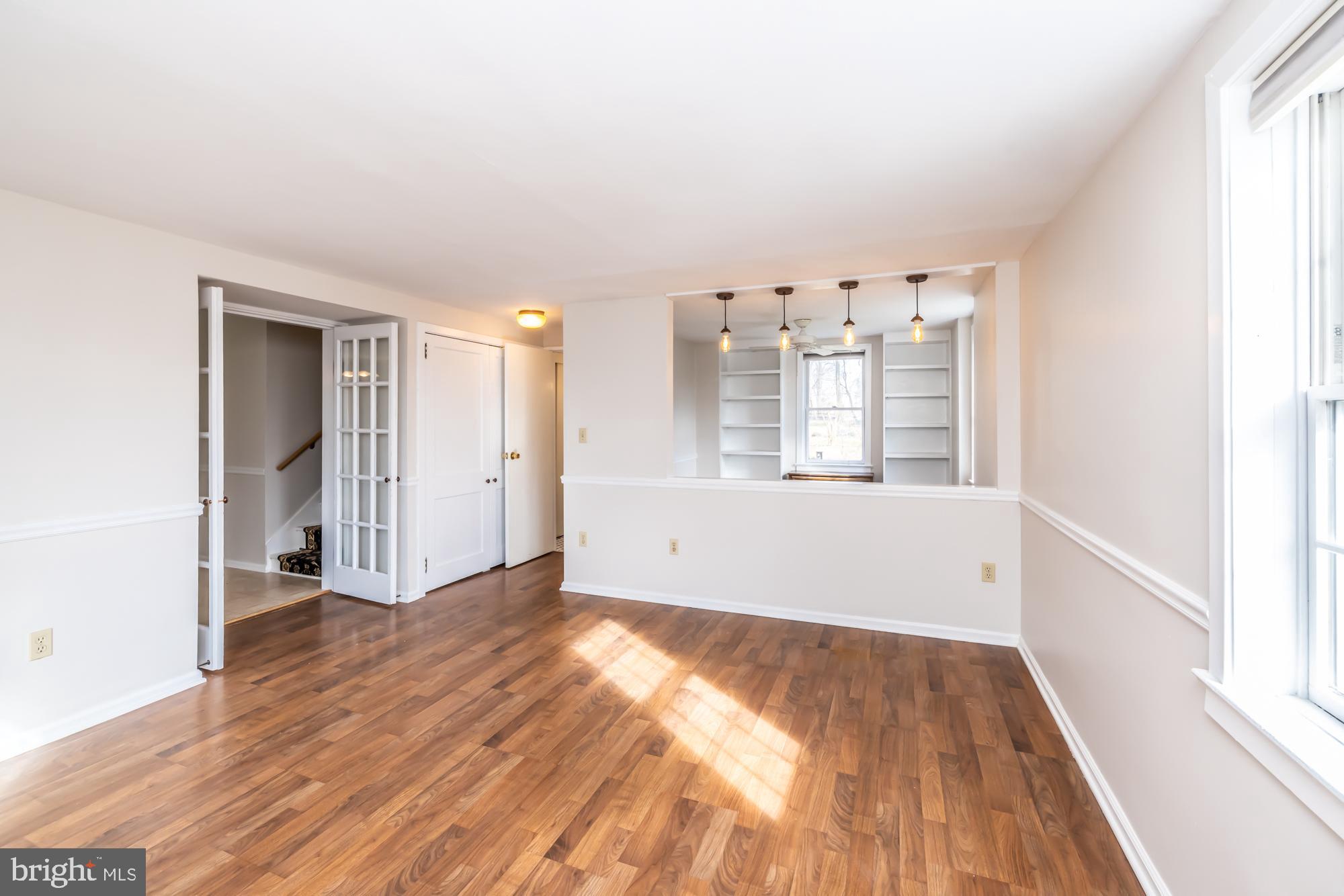129 Chatwood Ave