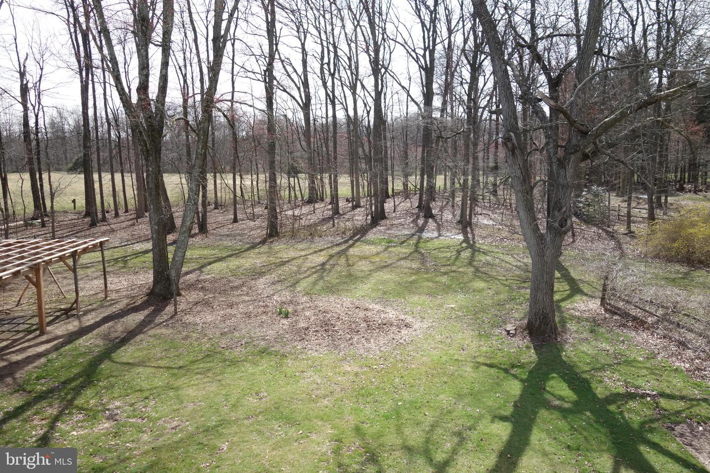 260 Laurel Rd