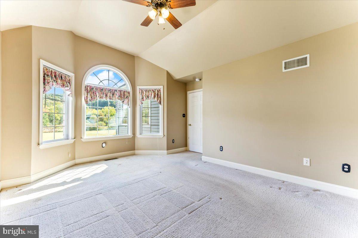 675 Old Stottsville Rd