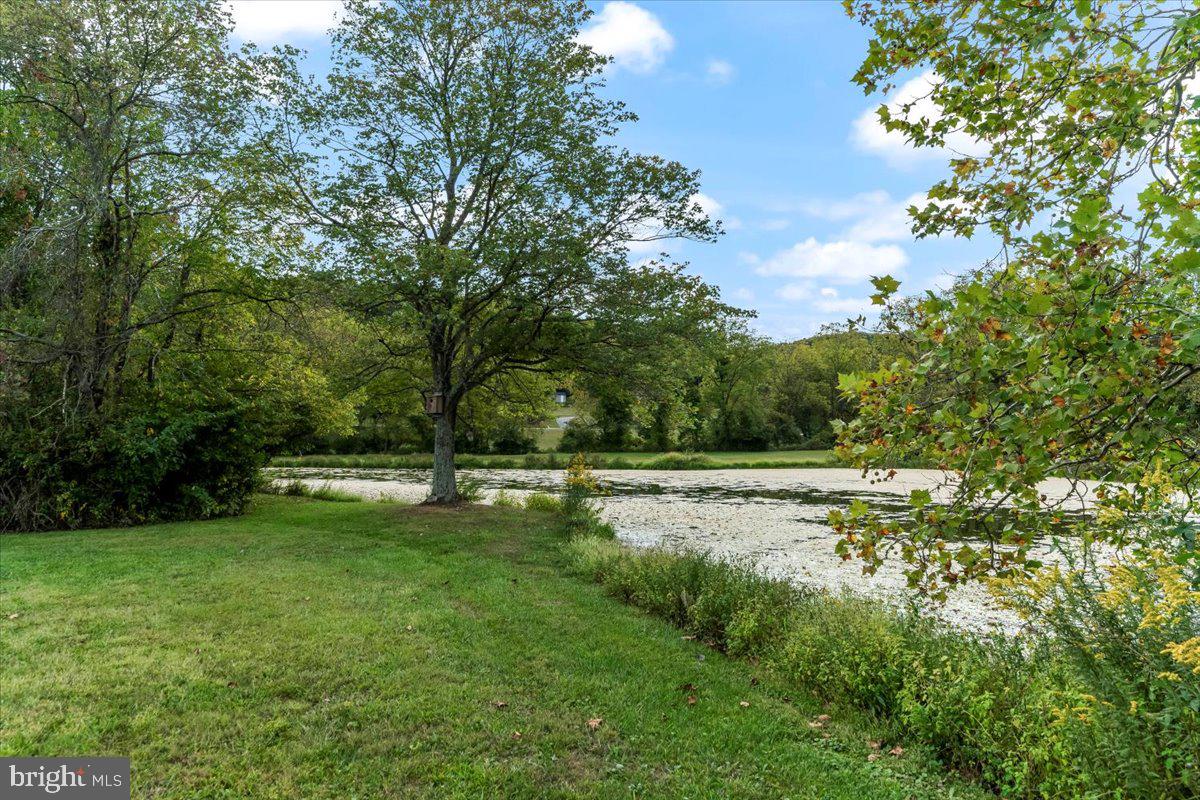 675 Old Stottsville Rd