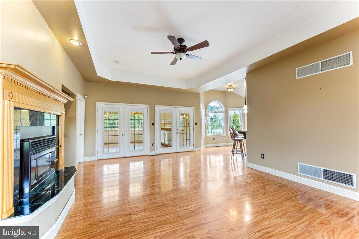 675 Old Stottsville Rd