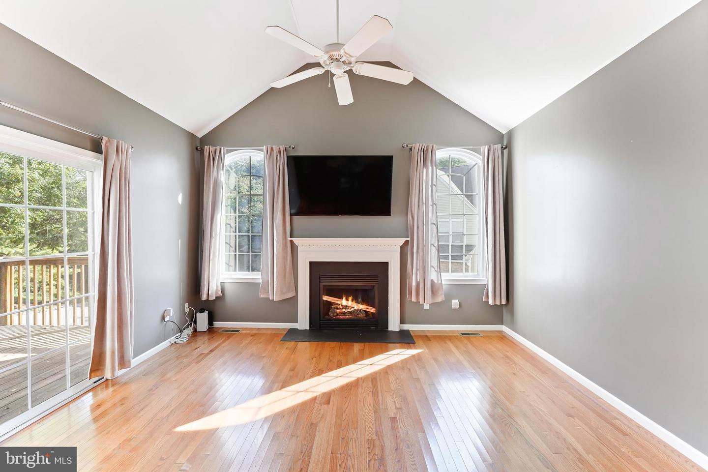 568 Liberty Cir