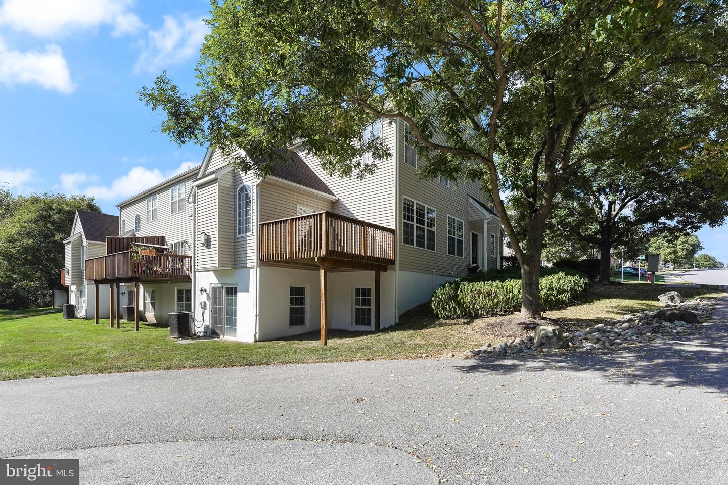 568 Liberty Cir