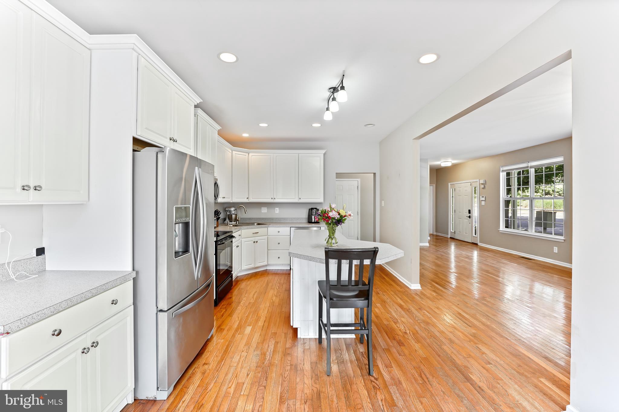 568 Liberty Cir