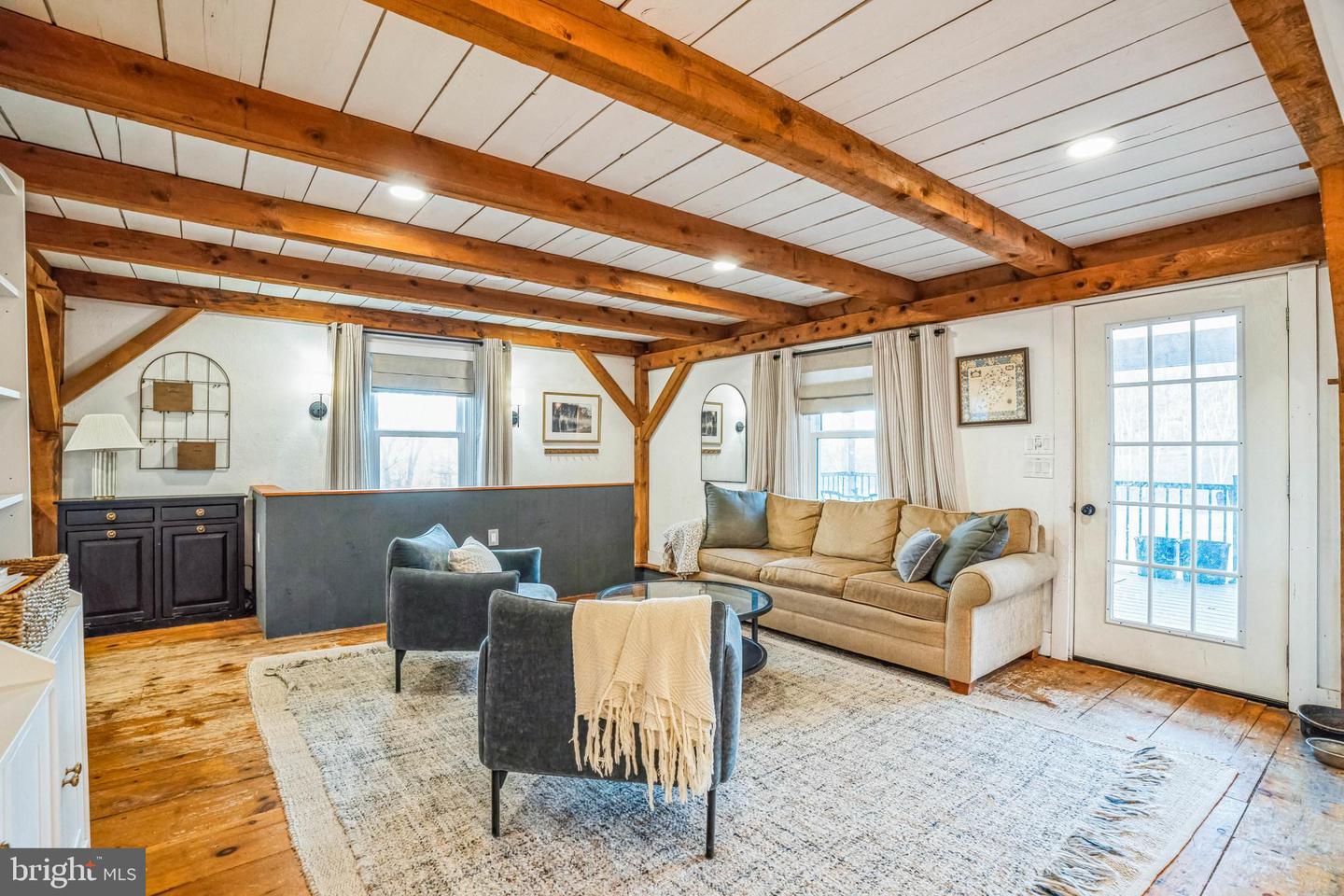 15 Davidson Rd