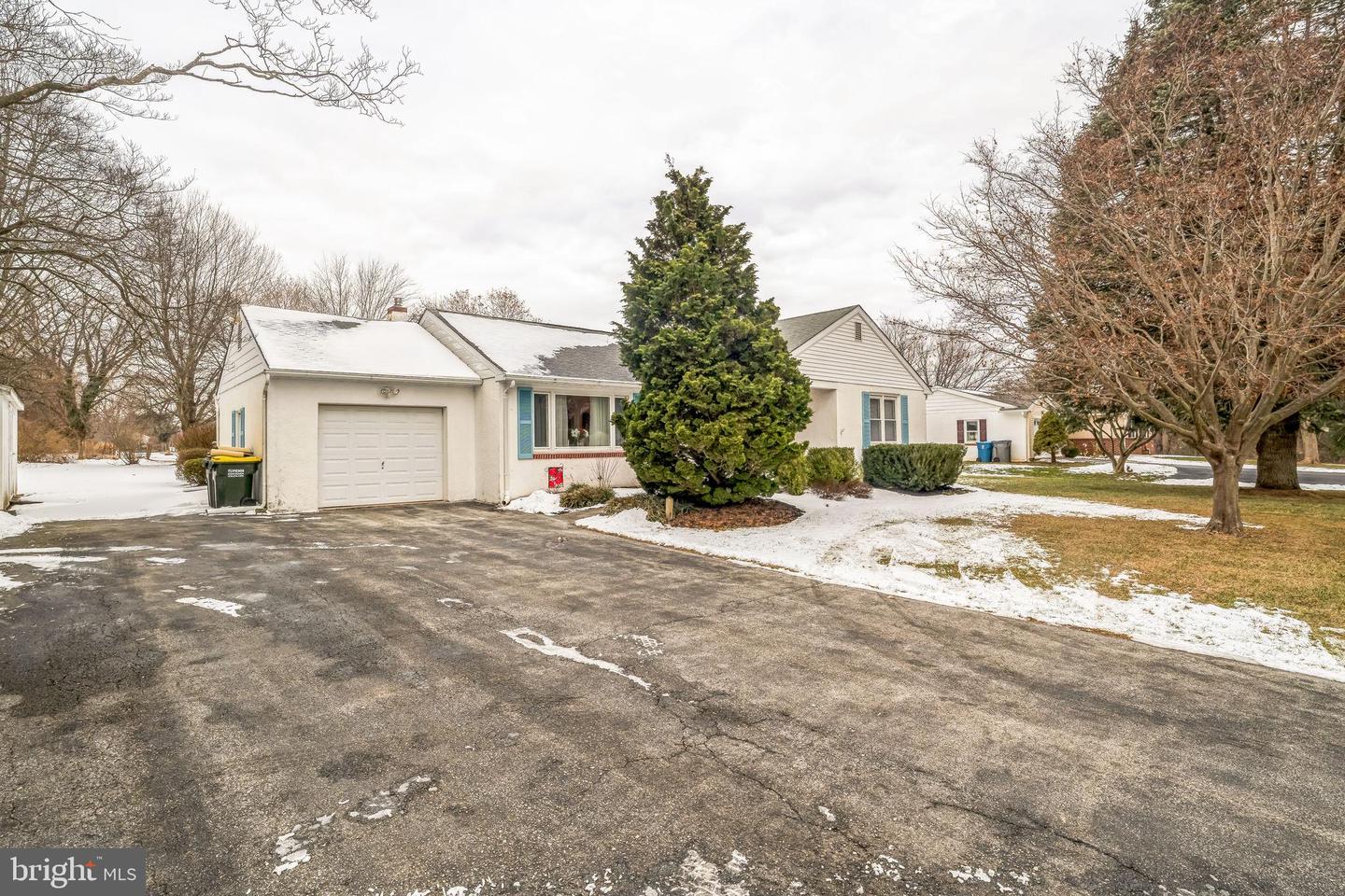 446 Rosehill Rd