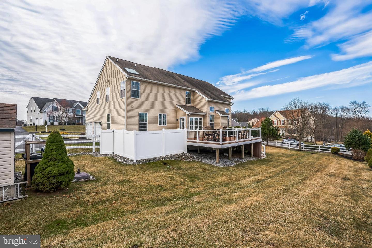 204 Coleridge Ln