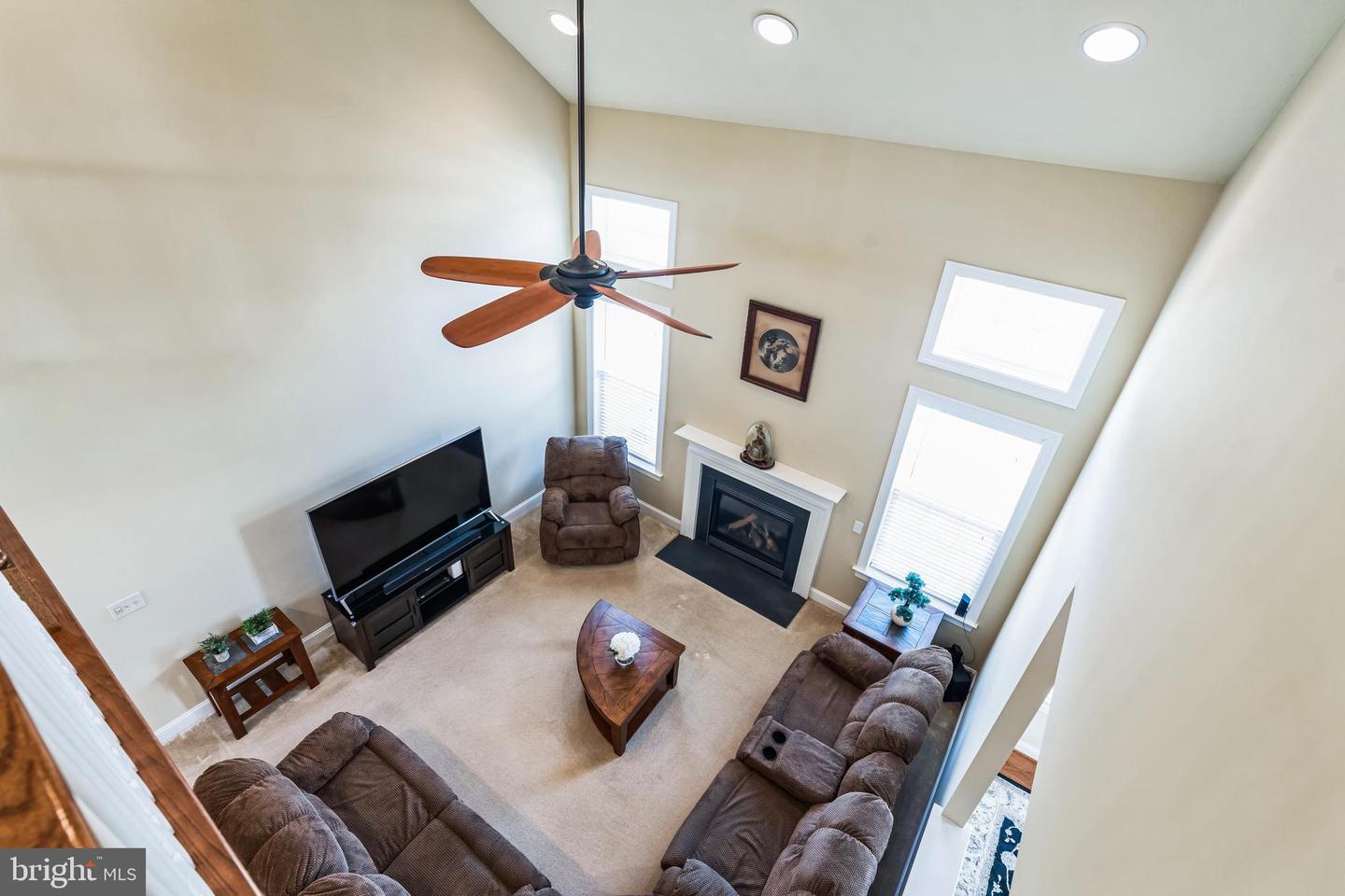 204 Coleridge Ln