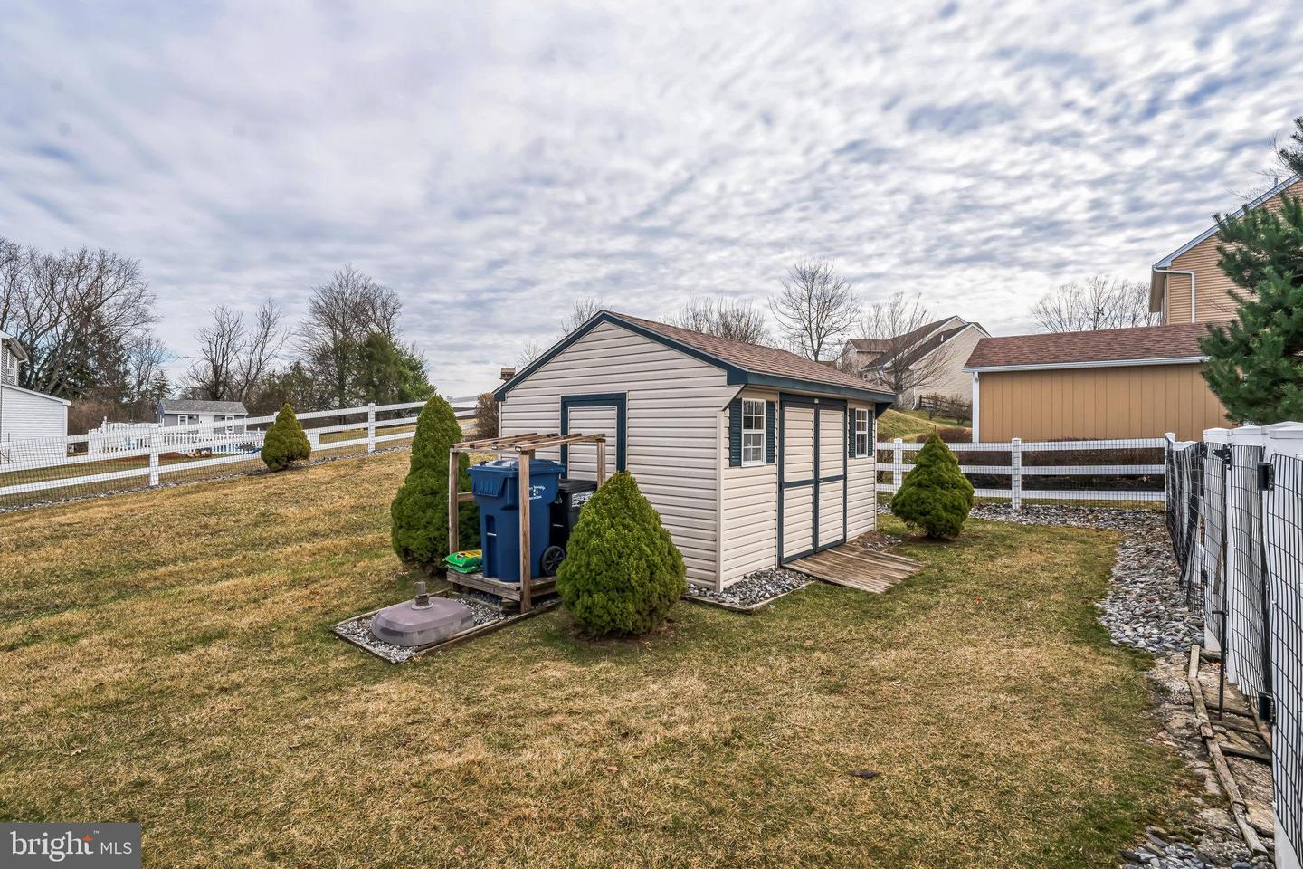 204 Coleridge Ln
