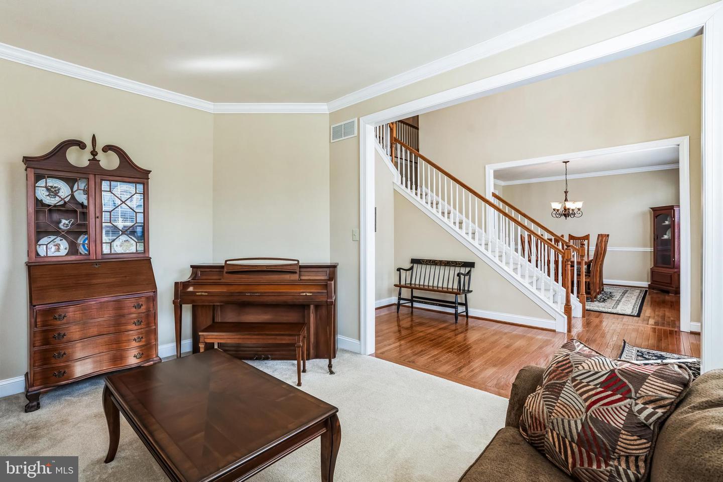 204 Coleridge Ln