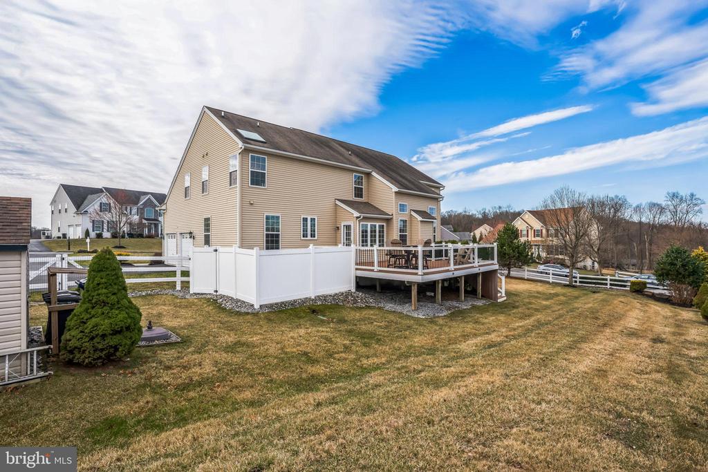 204 Coleridge Ln