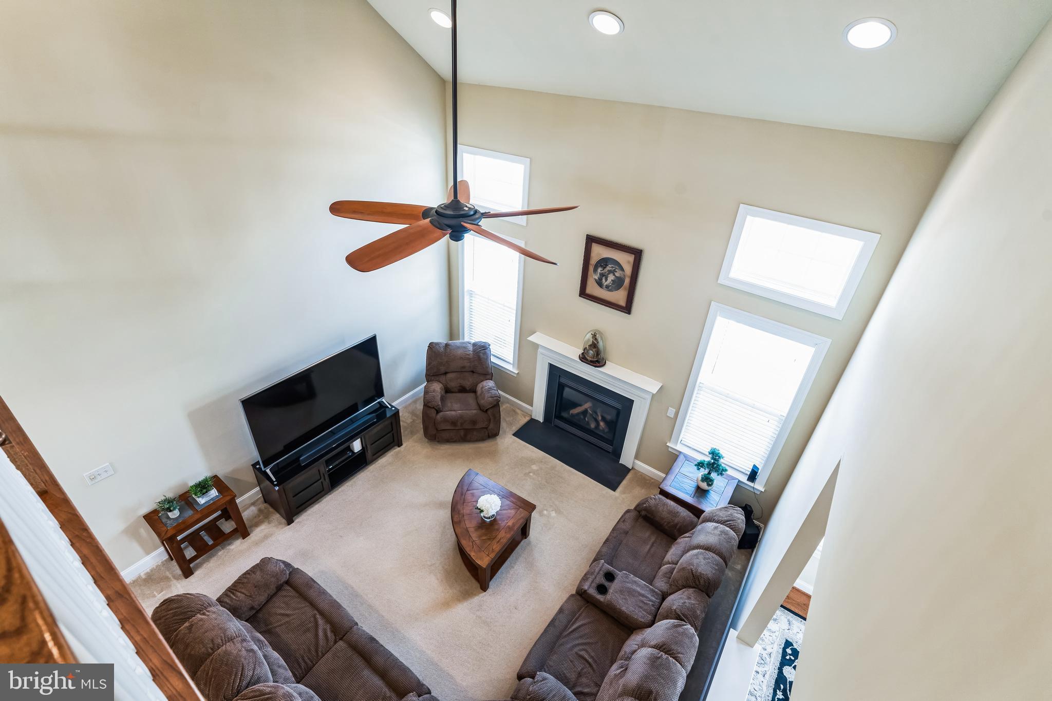 204 Coleridge Ln