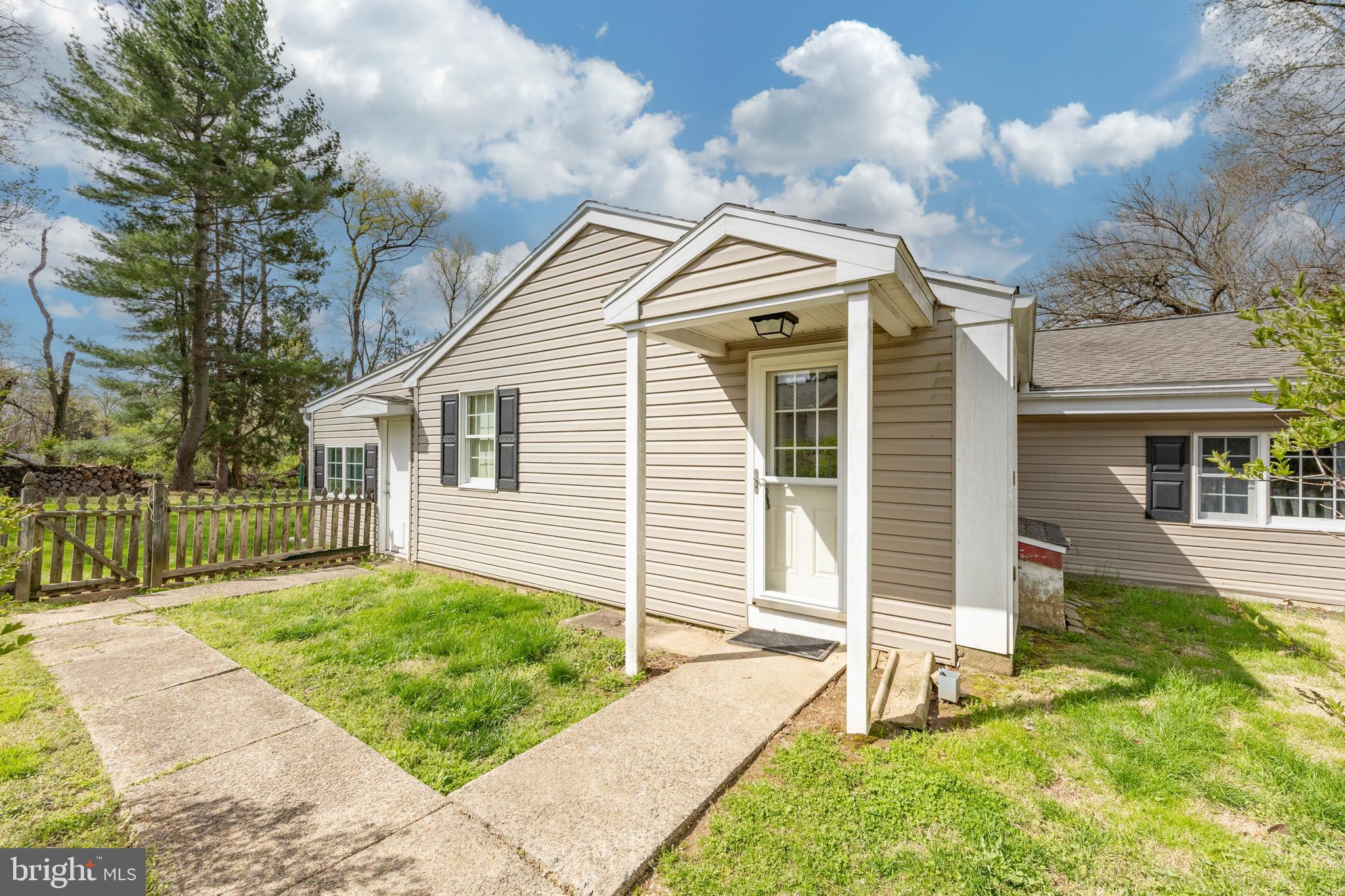 1217 Parkerville Rd