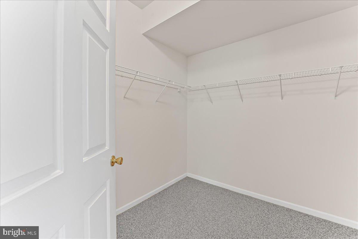 306 VICTORIA GARDENS DRIVE D